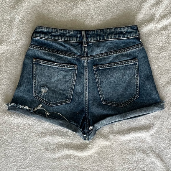 Pacsun Highrise Mom Shorts Medium Wash Size 26 - Picture 2 of 2